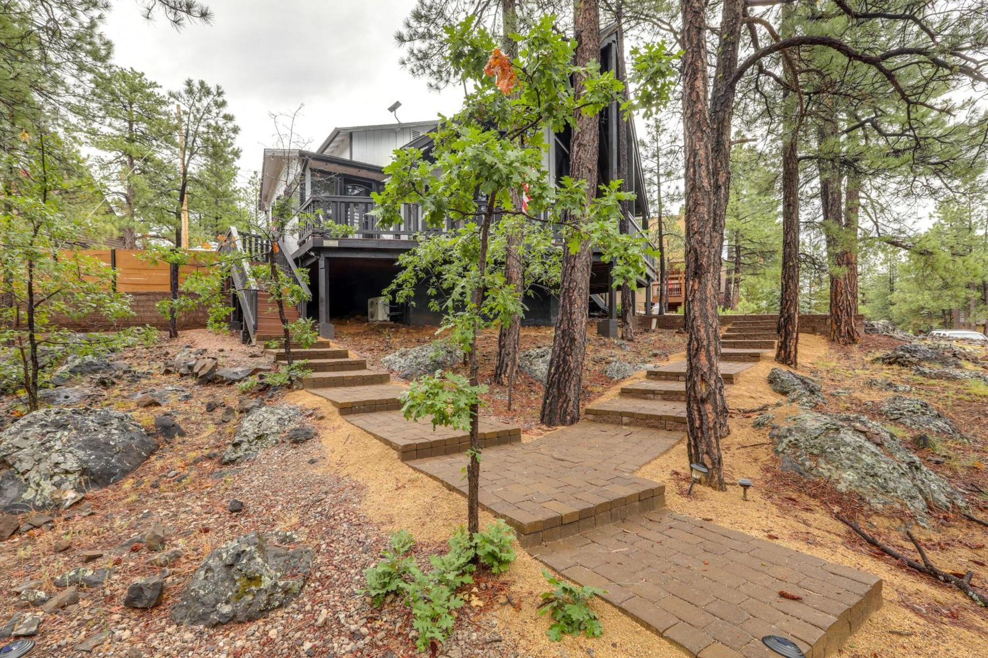 Munds Park Cabin With Poker Room And Wraparound Deck! Exterior photo